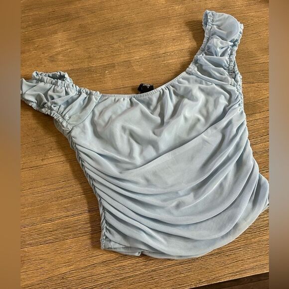 Light blue fitted ruched crop top - Picture 2 of 5